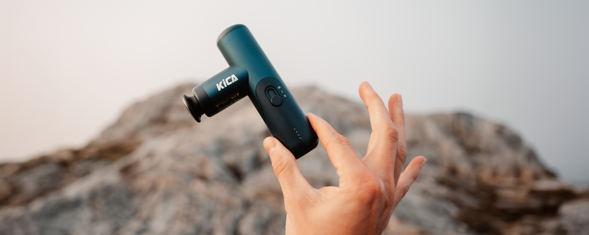 Masażer wibracyjny KiCA mini 3 - czerwony