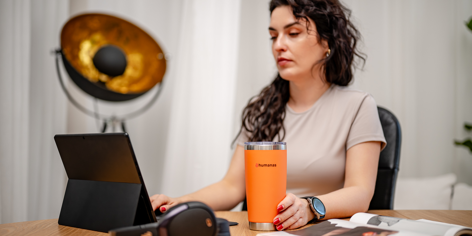 Kubek termiczny Humanas Fluo 600 ml - pomarańczowy