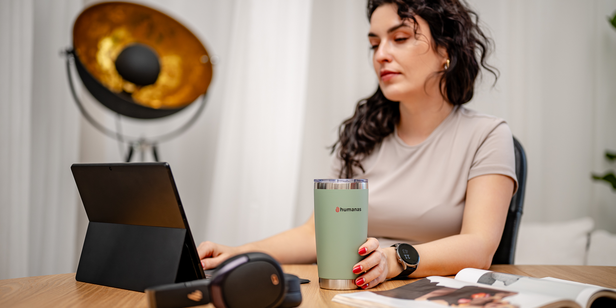 width=100% Kubek termiczny Humanas Fluo 600 ml - zielony