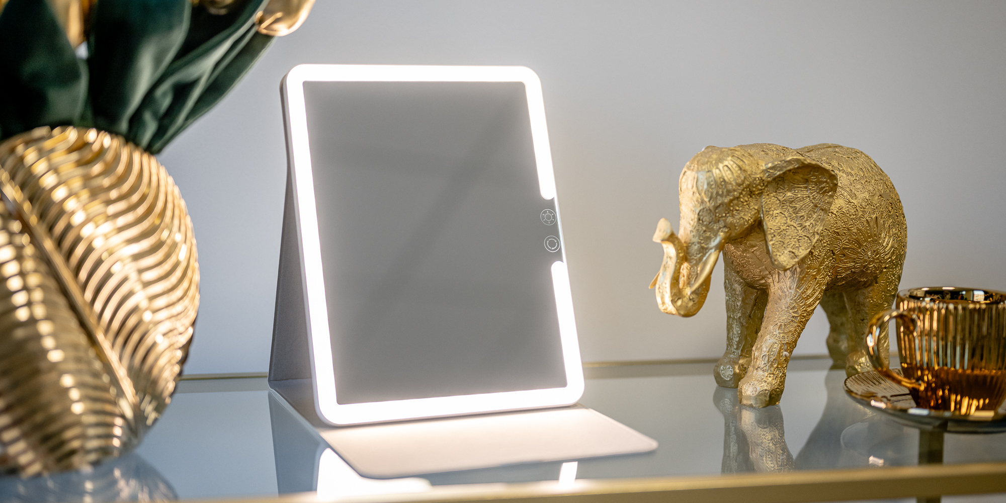 Lusterko do makijażu Humanas HS-ML02 z podświetleniem LED - różowe