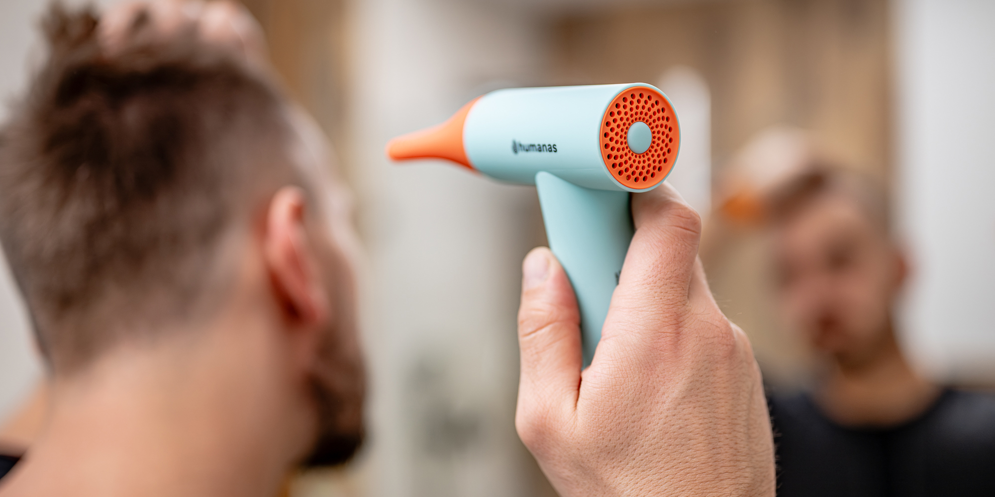 Suszarka do włosów z funkcją jonizowania Humanas AirTouch HD-AT03 mini - miętowa