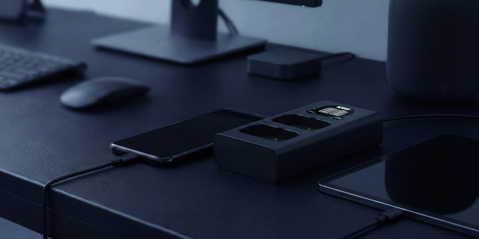 width=100% Ładowarka dwukanałowa Newell DL-USB-C do akumulatorów LP-E8 do Canon
