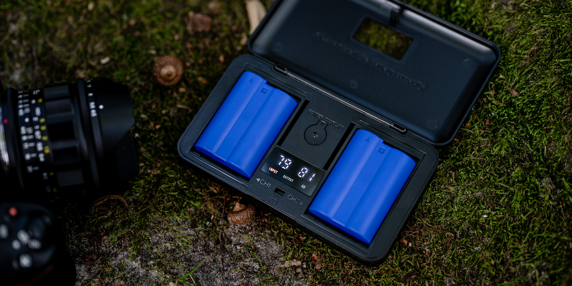 Ładowarka dwukanałowa Newell LCD-PB-SD do akumulatorów BLS-5 do Olympus