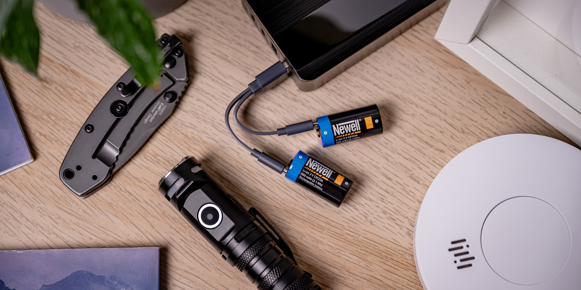 Akumulator Newell CR123A USB-C 700 mAh 2 szt. blister