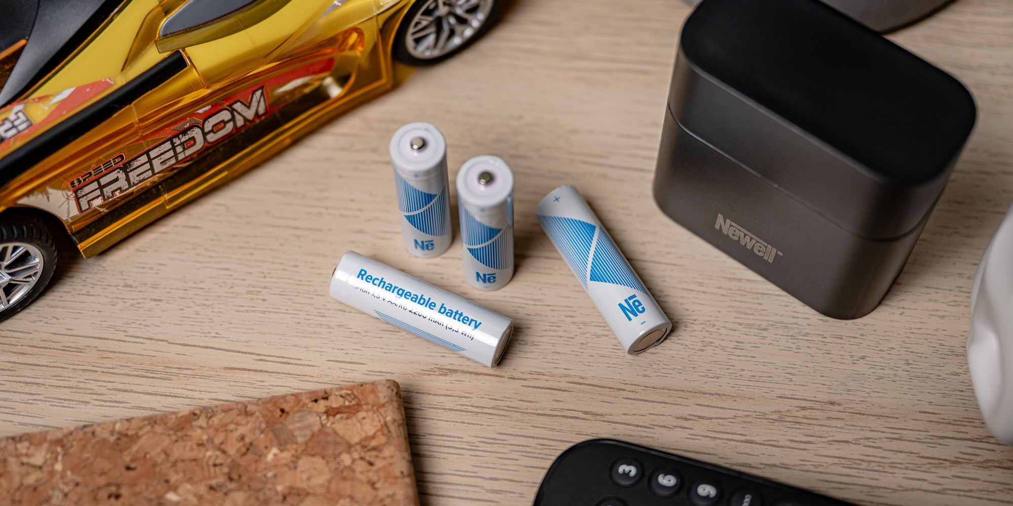 Akumulator Newell Li-ion AA 2200 mAh 4 szt. blister