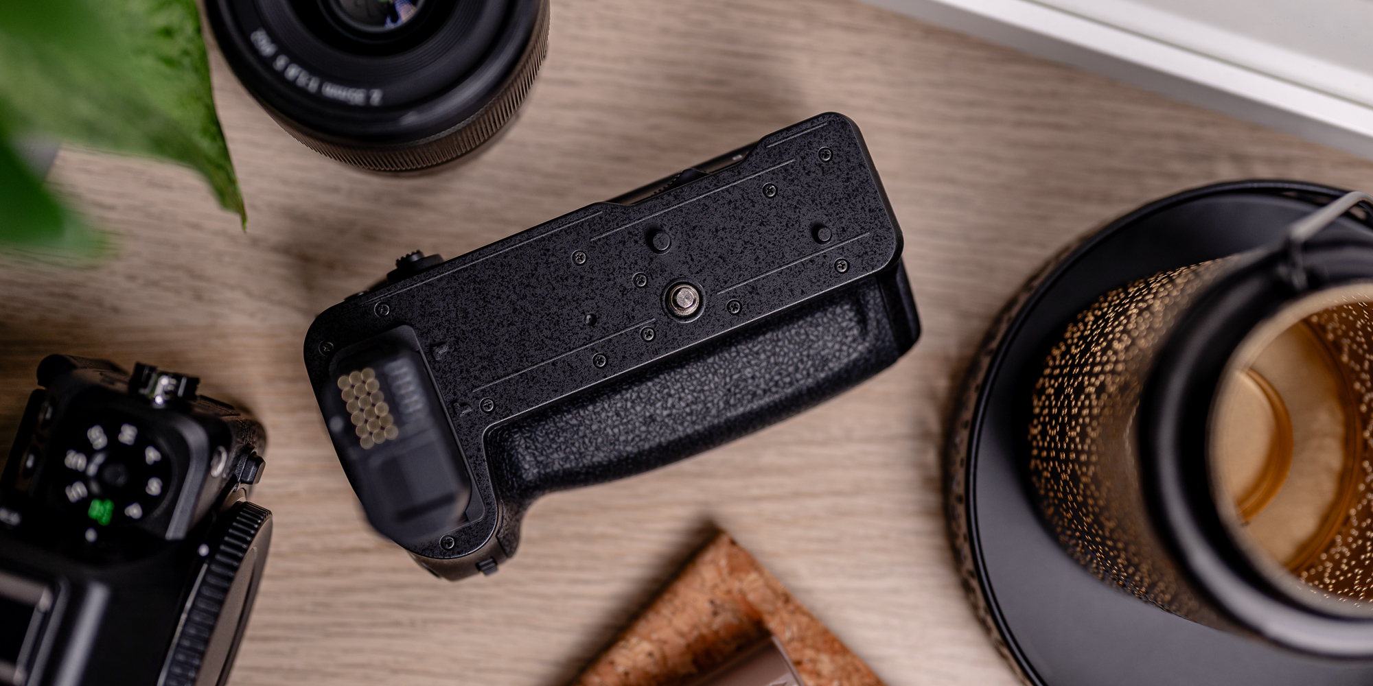 Battery Pack Newell MB-N14 do Nikon
