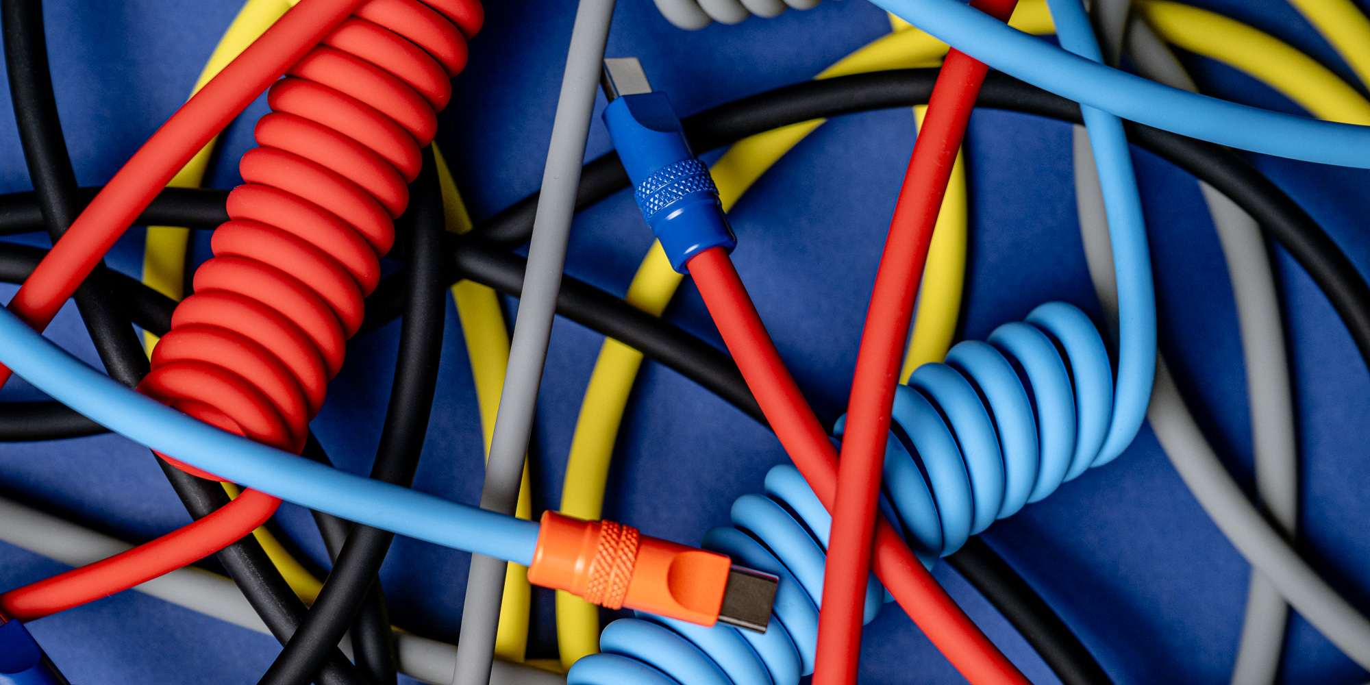 Kabel Newell USB-C - USB-C 100 W, 2 m, silikonowy, szary