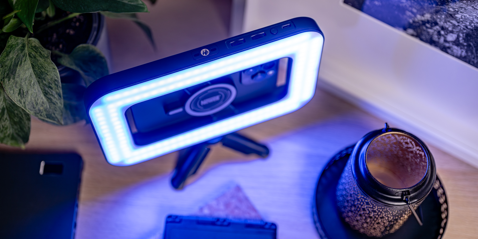 Lampa LED Newell Freya