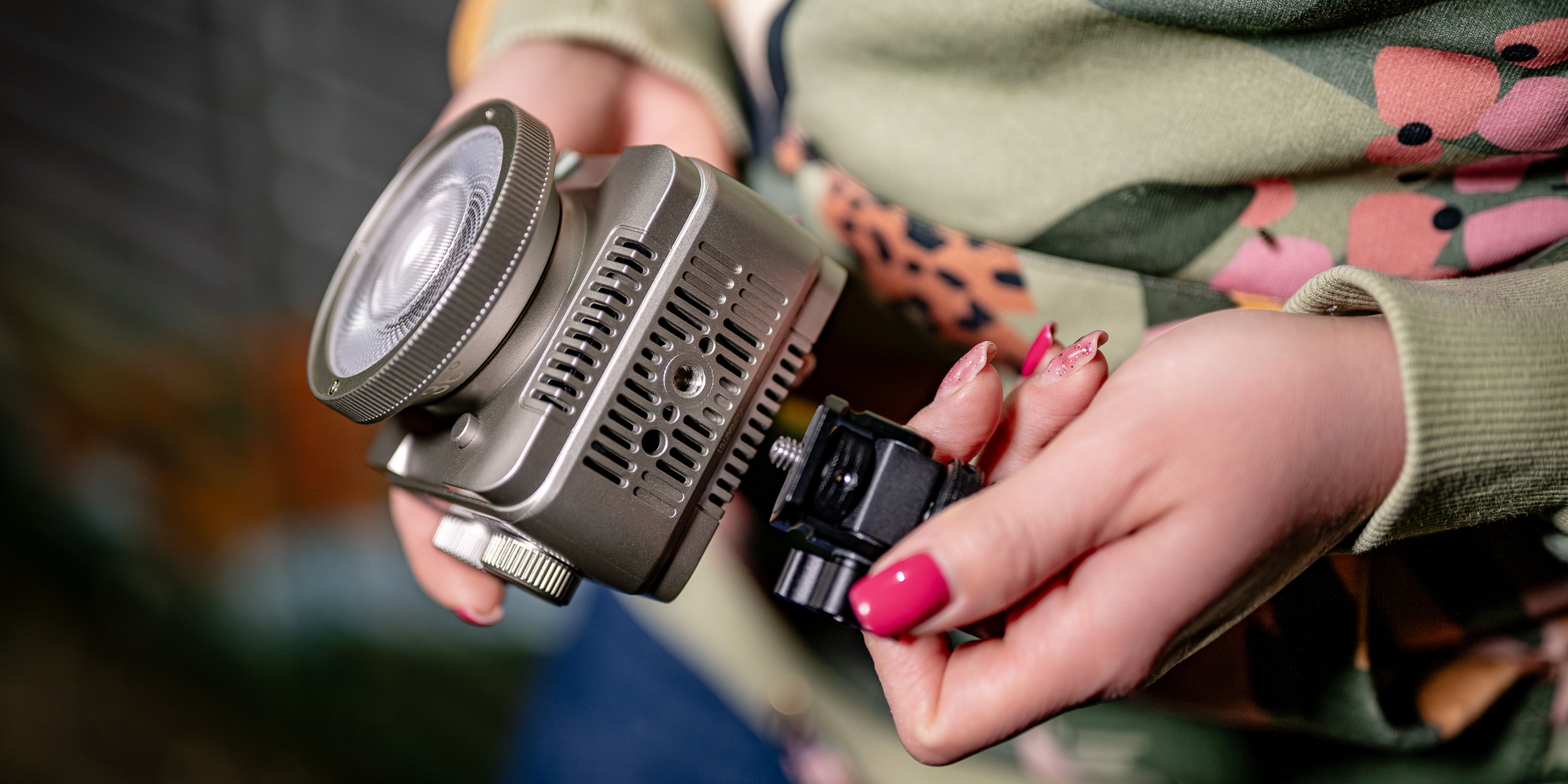 Lampa LED Newell Zora Mini 40 RGB