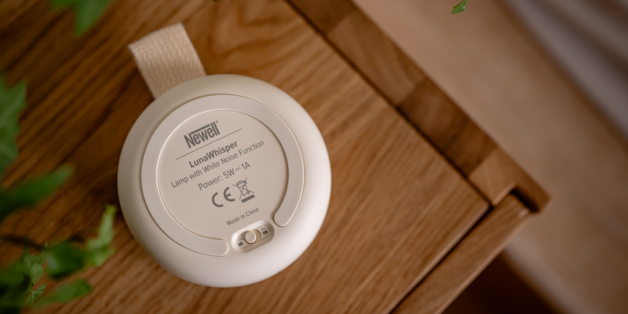 Lampka nocna LED Newell LunaWhisper z funkcją białego szumu