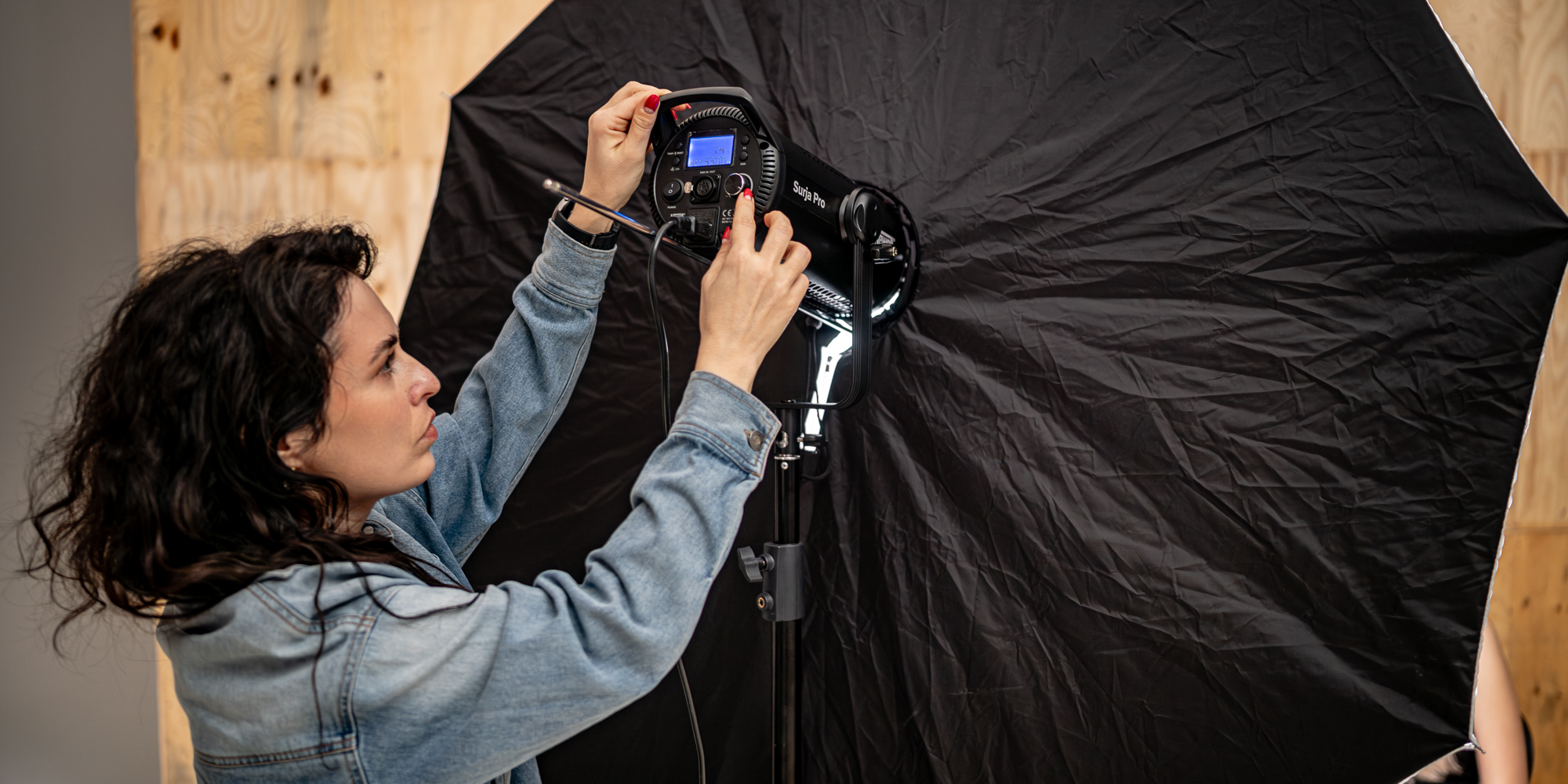Parasolka-softbox rozpraszająca Newell 140 cm
