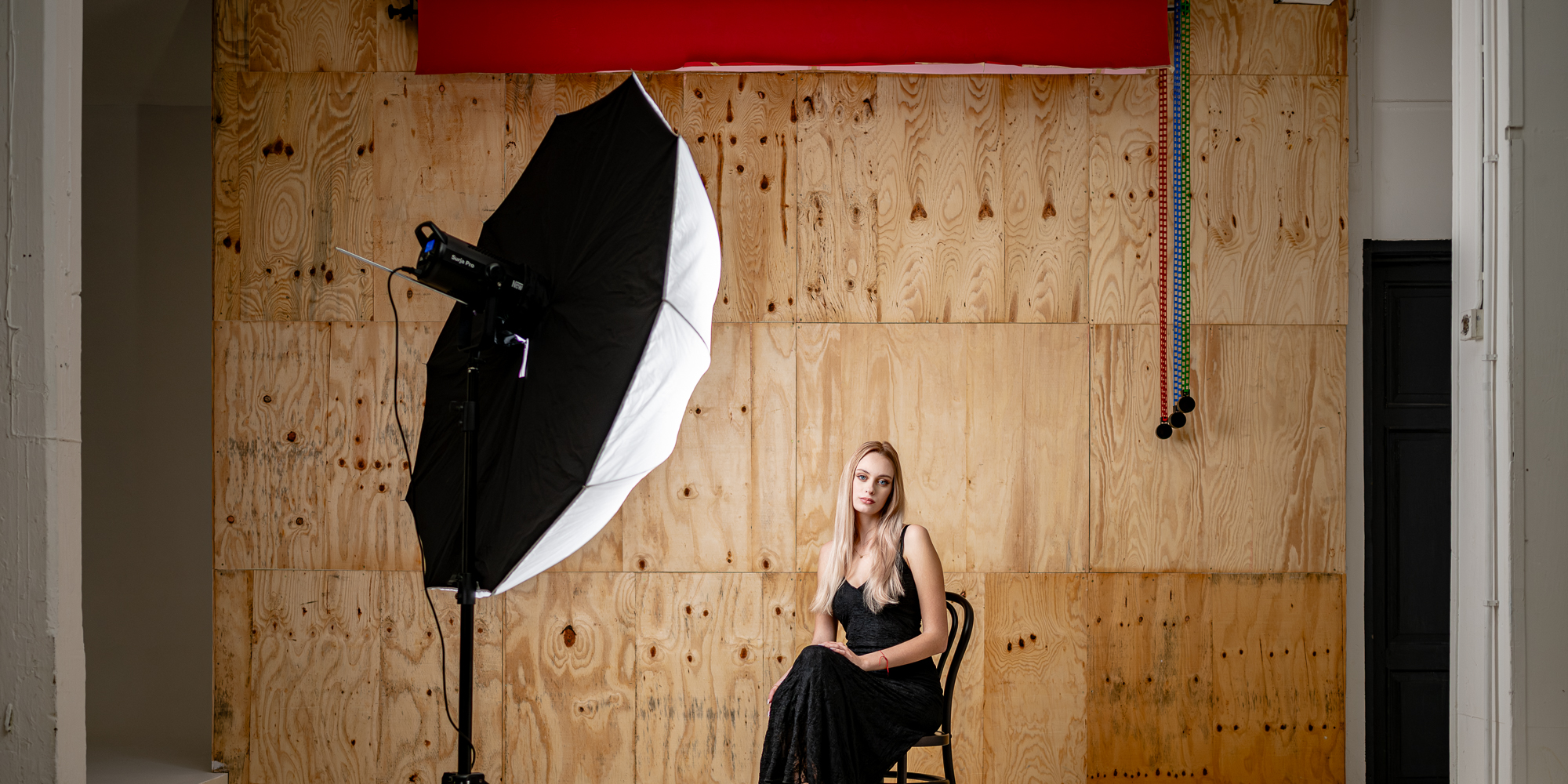Parasolka-softbox rozpraszająca Newell 140 cm