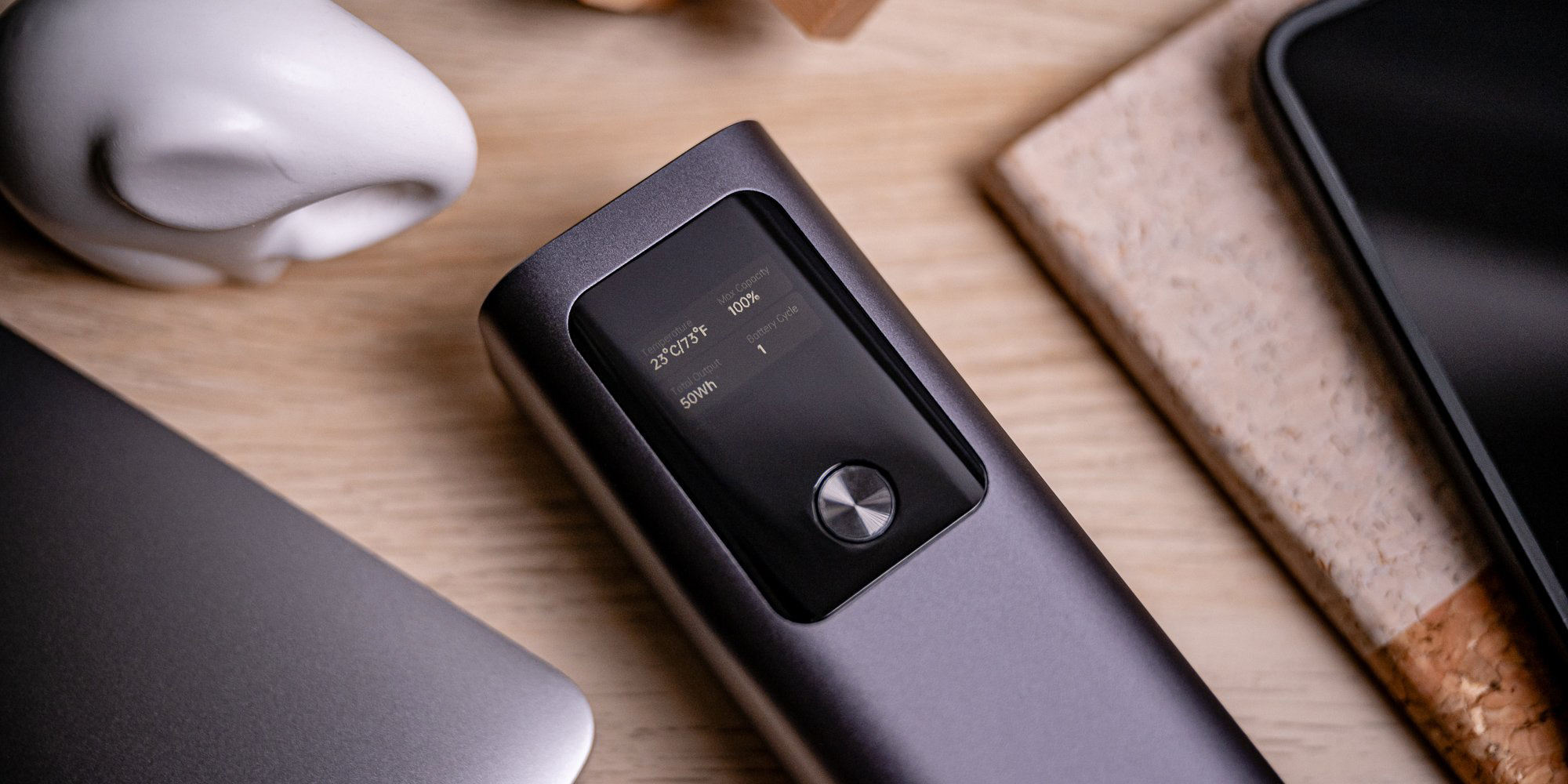 Power Bank Newell Vayu 27000 mAh PD 140 W