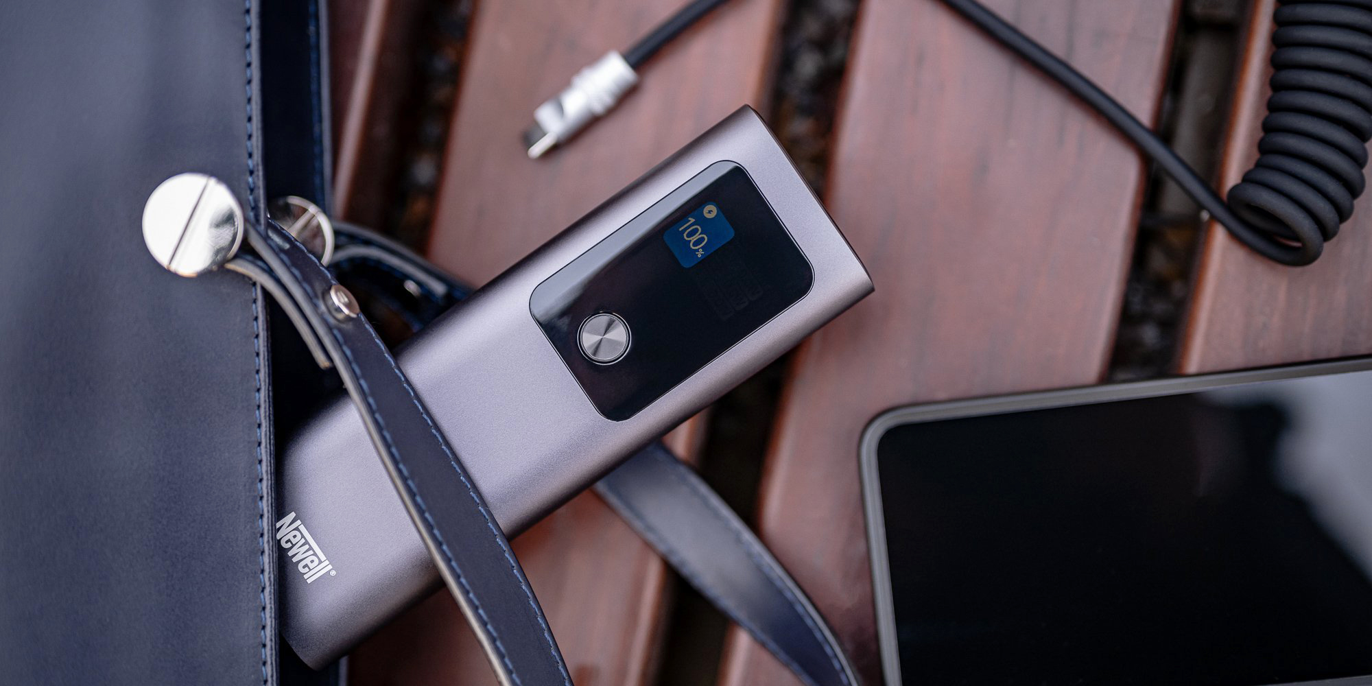 Power Bank Newell Vayu 27000 mAh PD 140 W