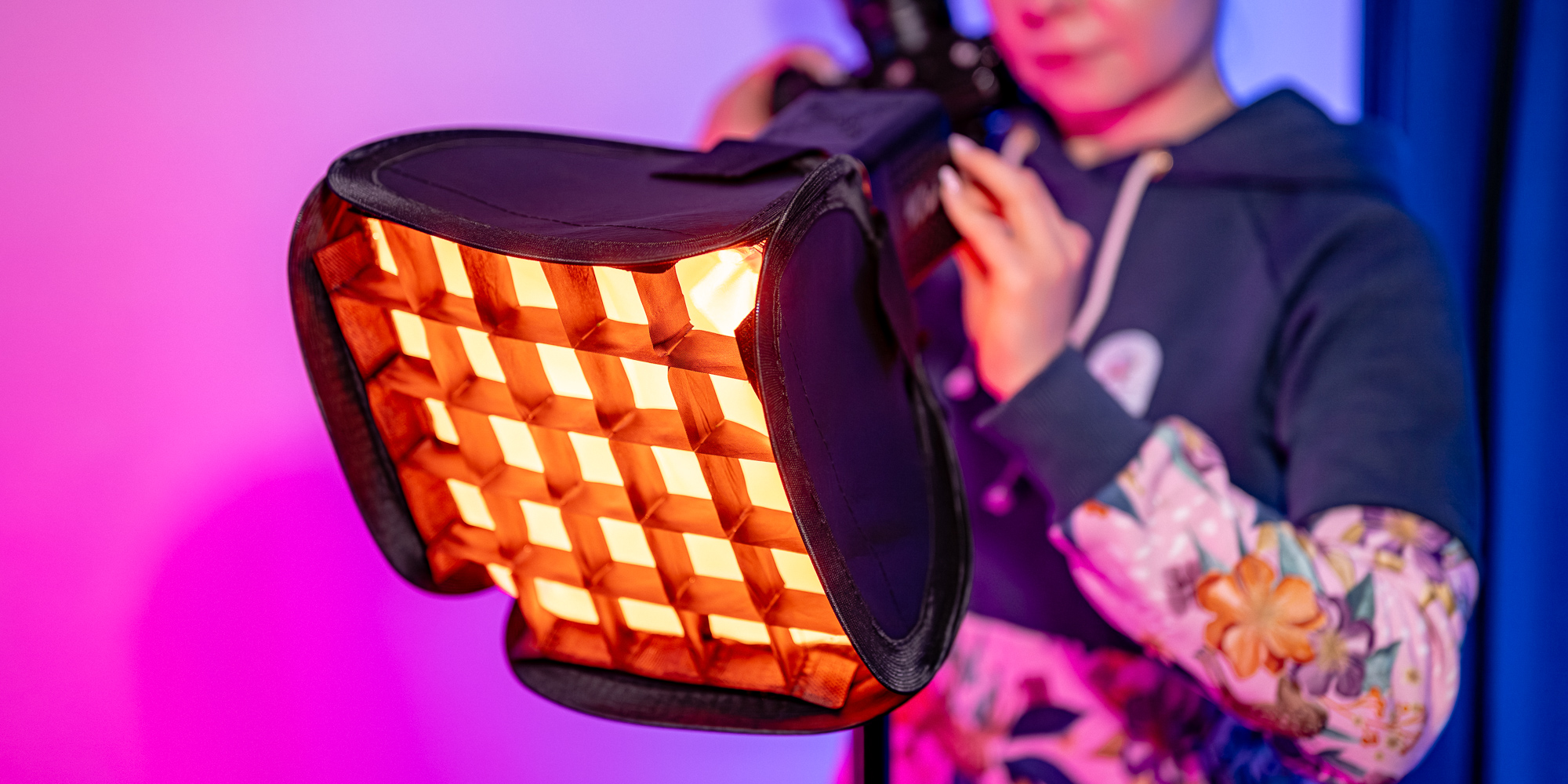 Softbox kwadratowy Newell 25 cm Mini Bowens