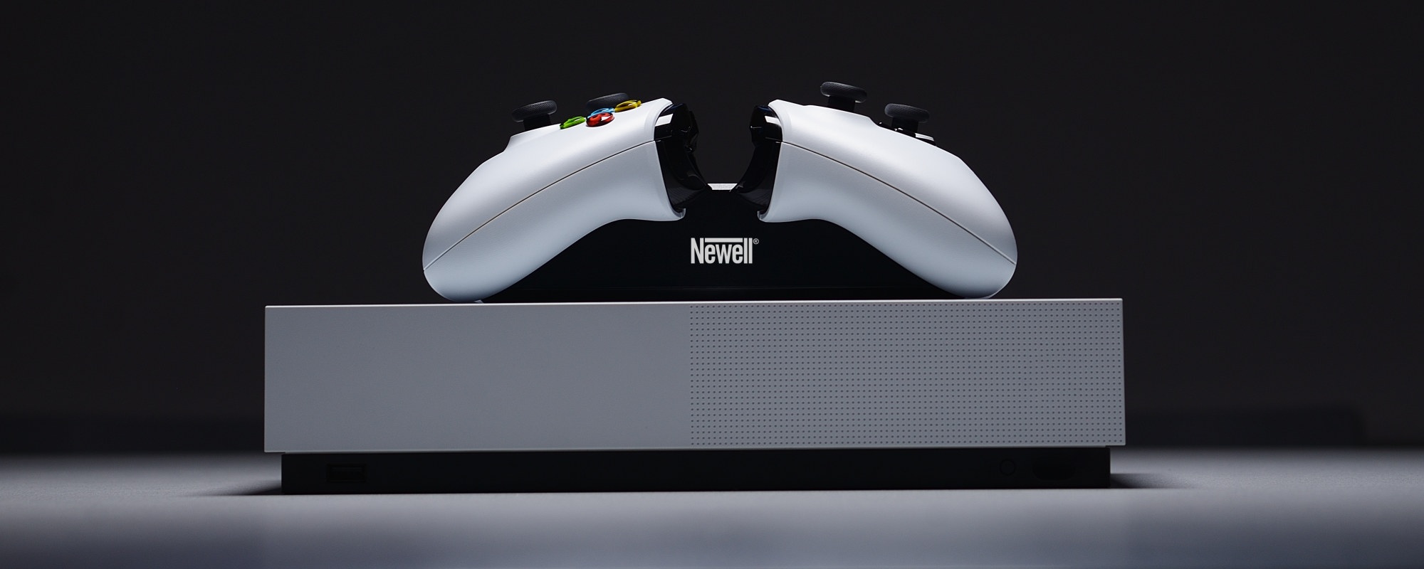 Newell zestaw akumulator i ładowarka do Xbox