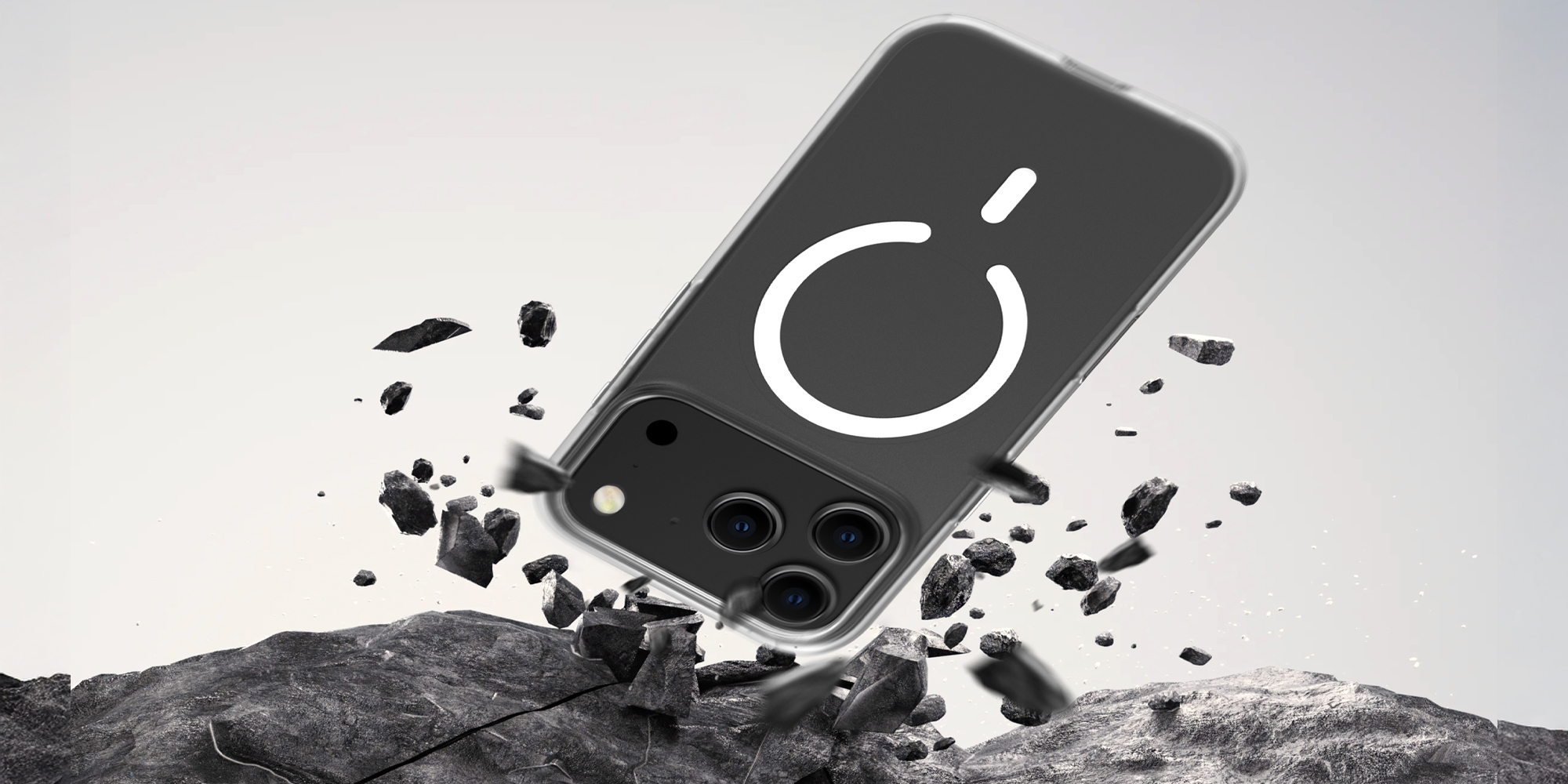 width=100% Etui Roobix Clarion MagSafe do iPhone 17 Pro - przezroczyste założone na smartfon, który upada