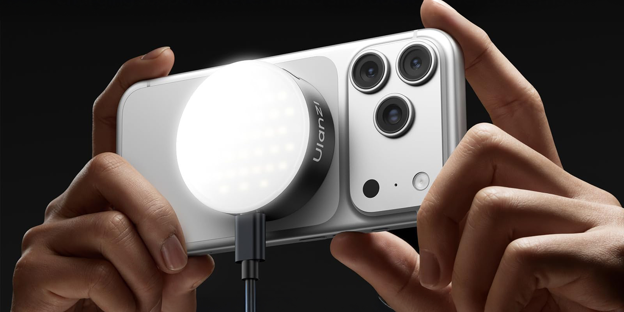 Lampa błyskowa Ulanzi MFL01 do smartfona - WB (2500 K - 8500 K)