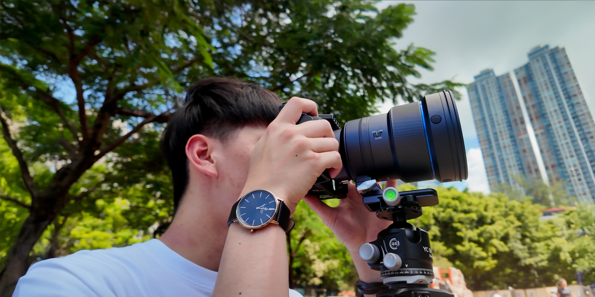 width=100% Obiektyw Laowa C-Dreamer 200 mm f/2 AF FF do Canon EF