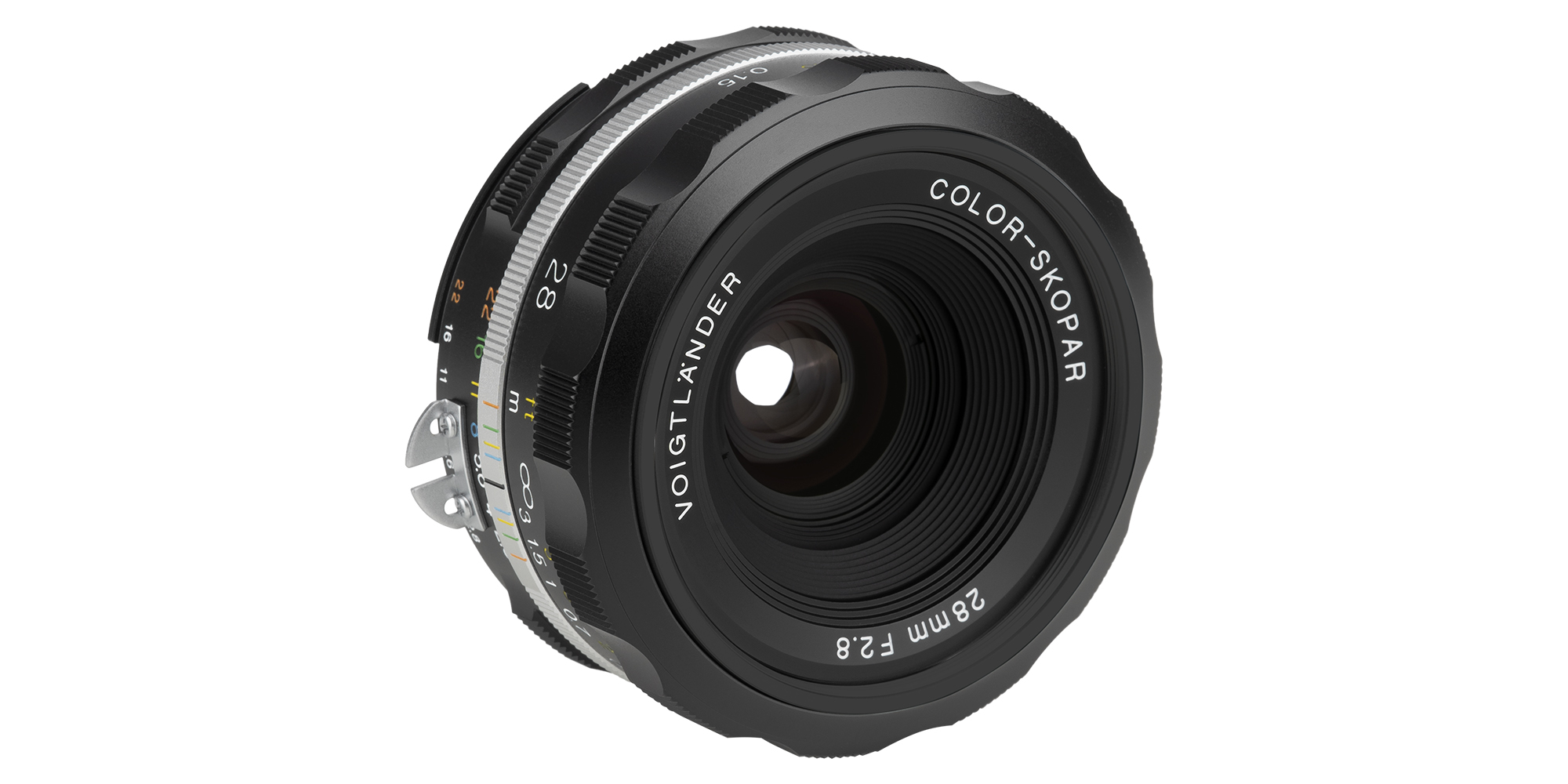 Voigtlander Color Skopar SL IIs 28mm f/2.8 lens for Nikon F - Black - Smooth control of light