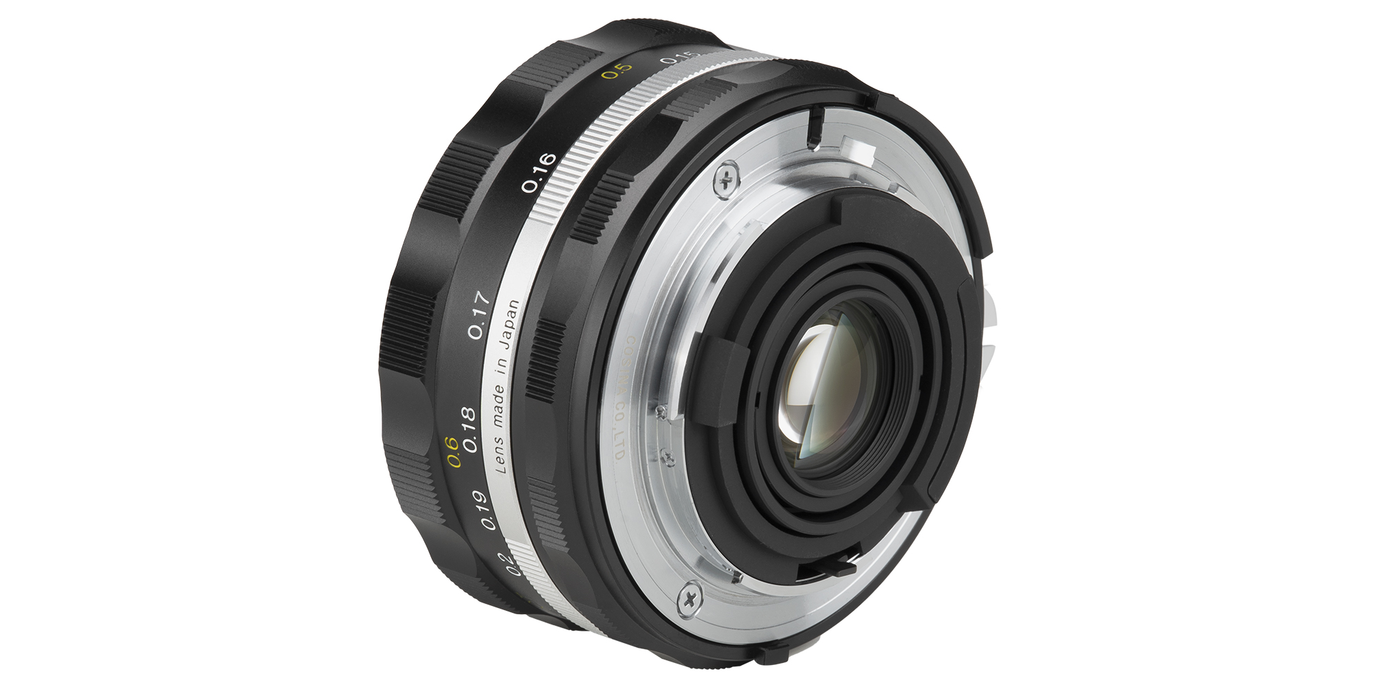 Voigtlander Color Skopar SL IIs 28mm f/2.8 lens for Nikon F - Silver - Nikon F bayonet