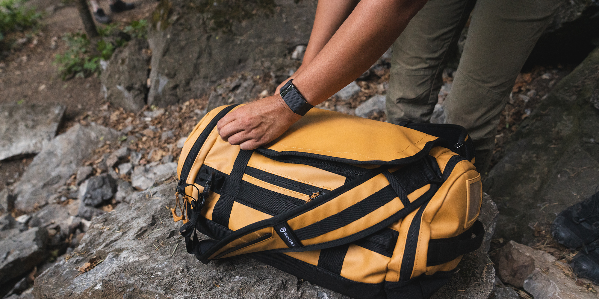 width=100% Torba Wandrd Carryall Duffel 30 l - fioletowa