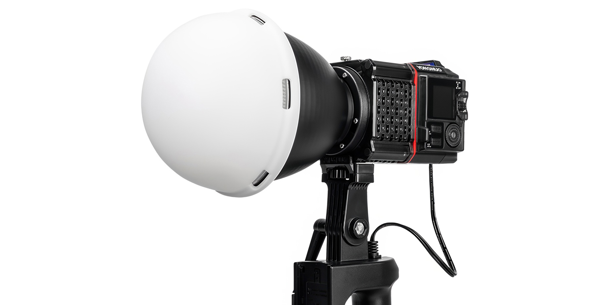 Lampa LED Yongnuo YN150 Ultra RGB - WB (2000 K - 10000 K) - Mini Bowens: Szeroka kompatybilność z akcesoriami